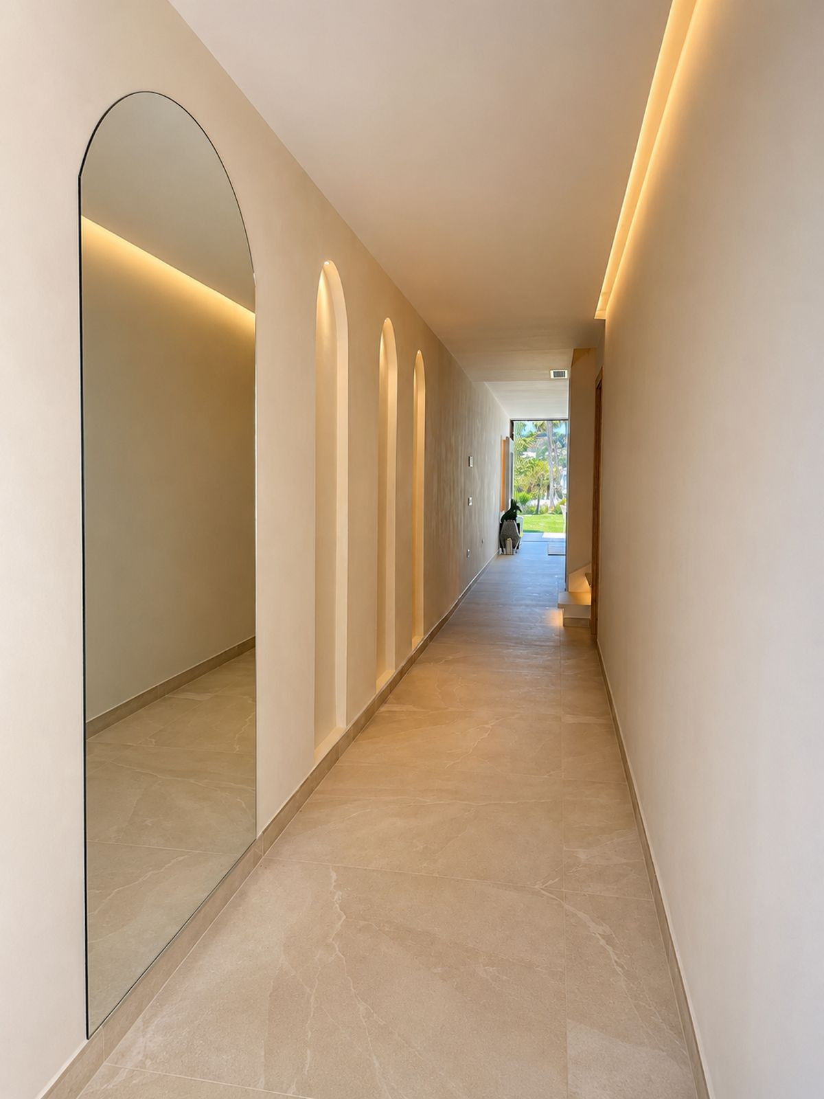 Huis te koop in Nueva Andalucía | 4 slaapkamers H5389723