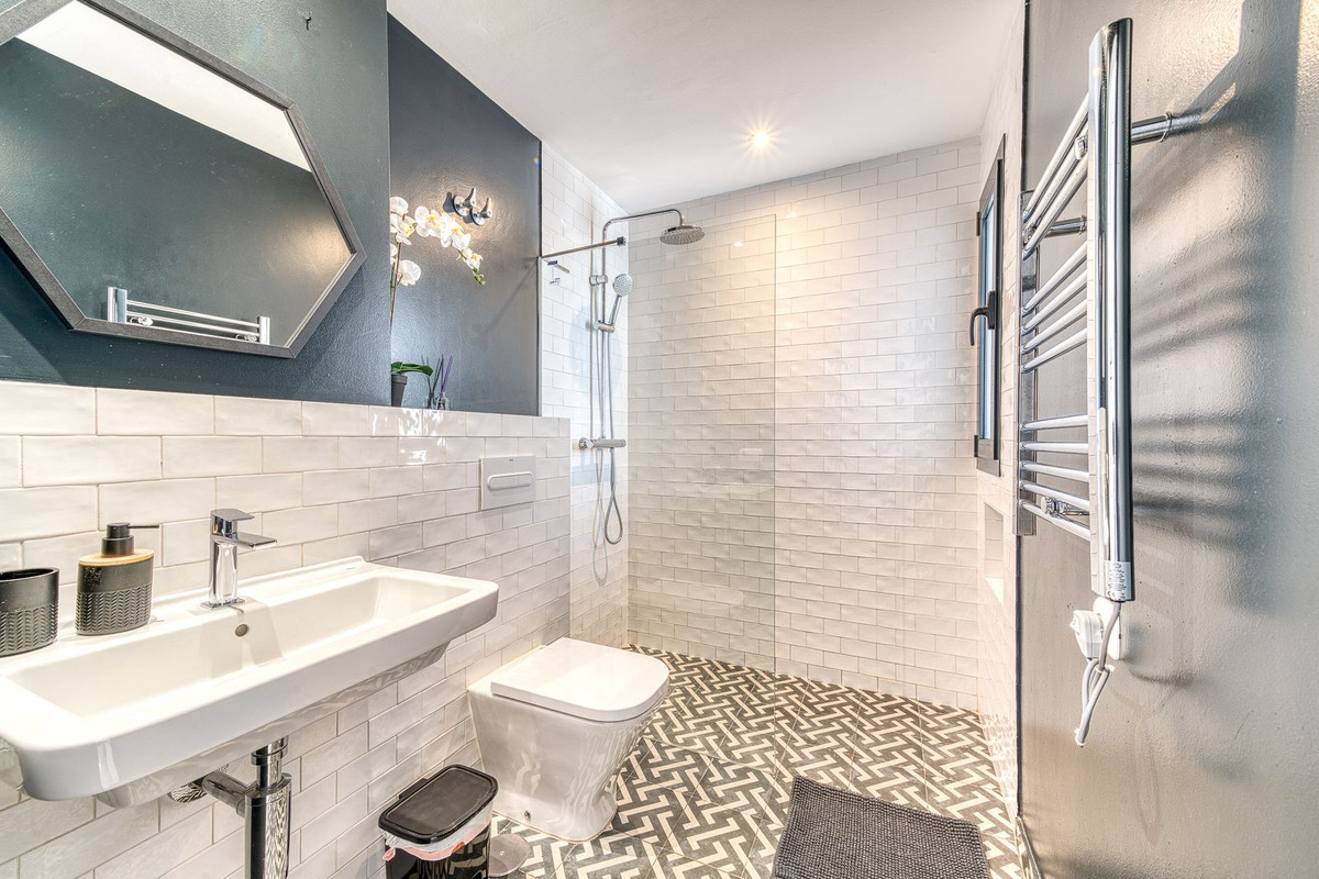 Huis te koop in Nueva Andalucía | 6 slaapkamers H5390650