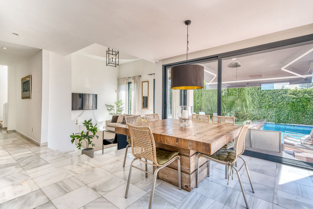 Huis te koop in Nueva Andalucía | 6 slaapkamers H5390650