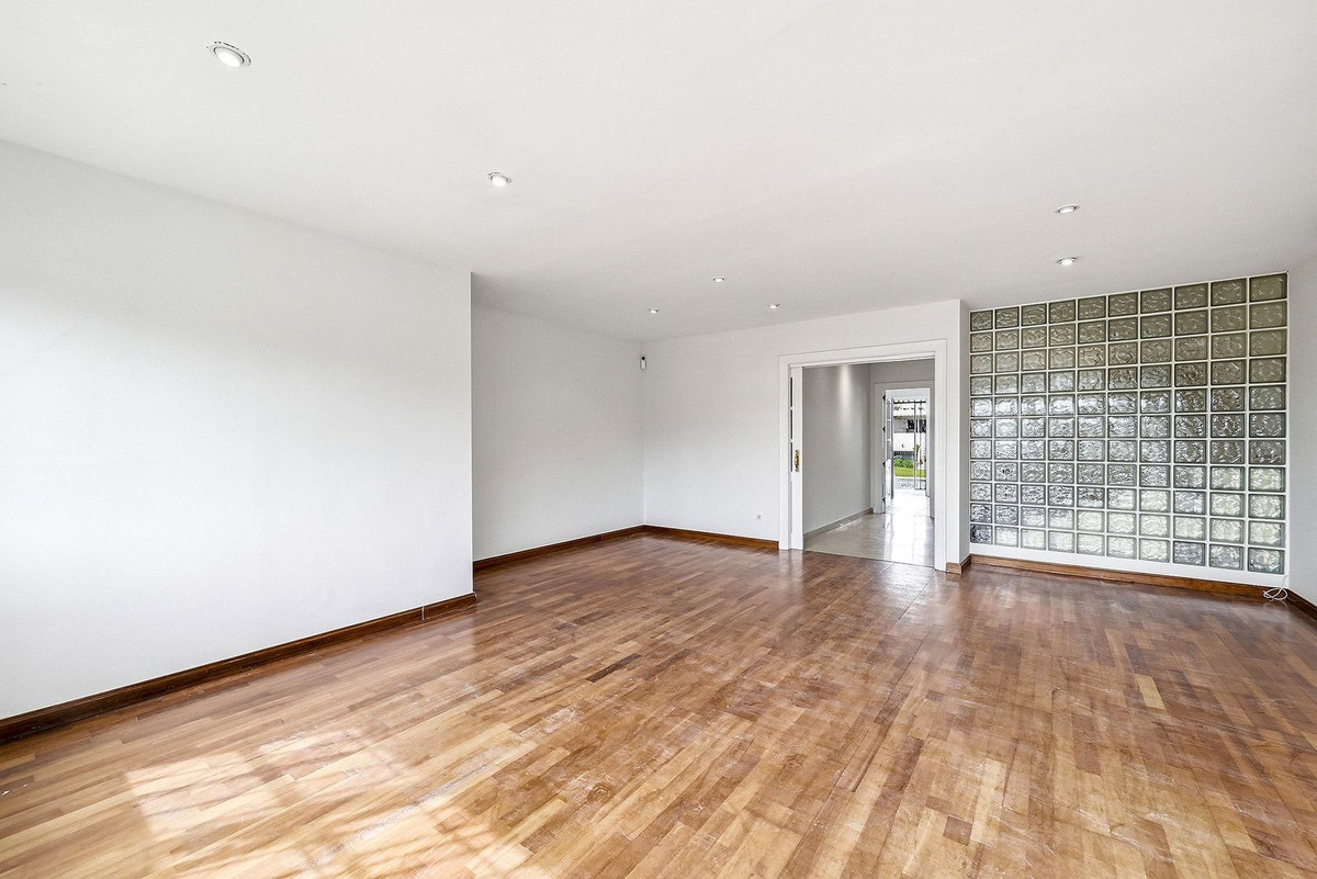 Huis te koop in Nueva Andalucía | 4 slaapkamers H5391193