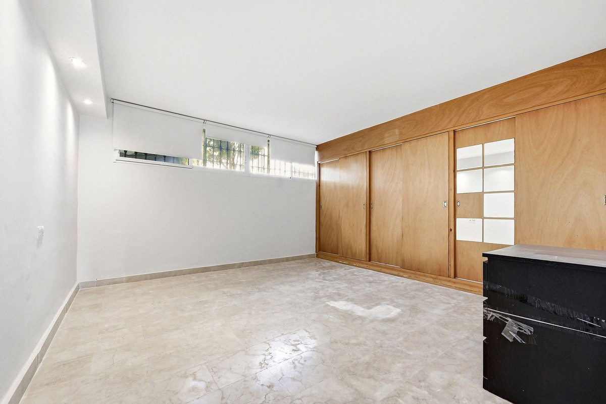 Huis te koop in Nueva Andalucía | 4 slaapkamers H5391193