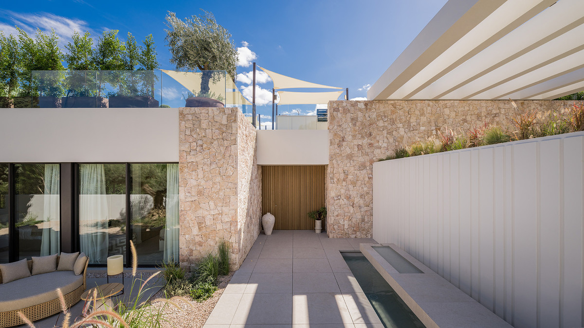 Huis te koop in Nueva Andalucía | 4 slaapkamers H5391448