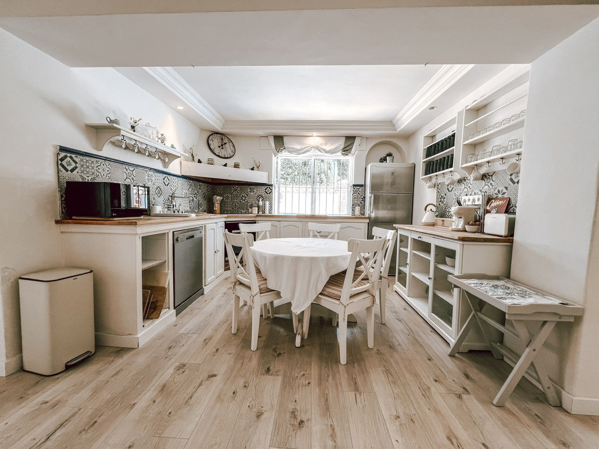 Huis te koop in Nueva Andalucía | 5 slaapkamers H5391571