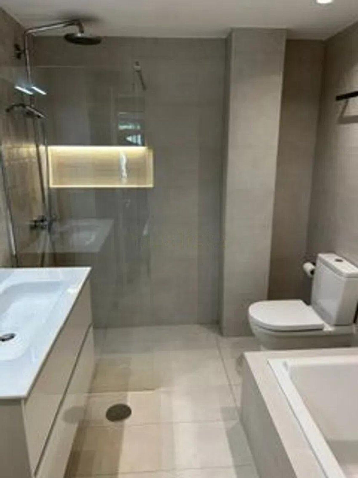 Appartement te koop in Nueva Andalucía | 3 slaapkamers H5392234