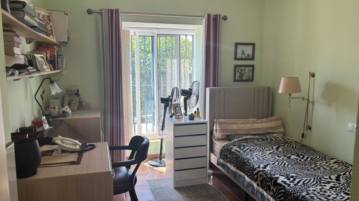 Huis te koop in Nueva Andalucía | 3 slaapkamers H5394355