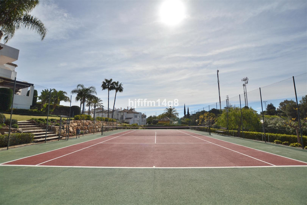 Huis te koop in Nueva Andalucía | 3 slaapkamers H5394556