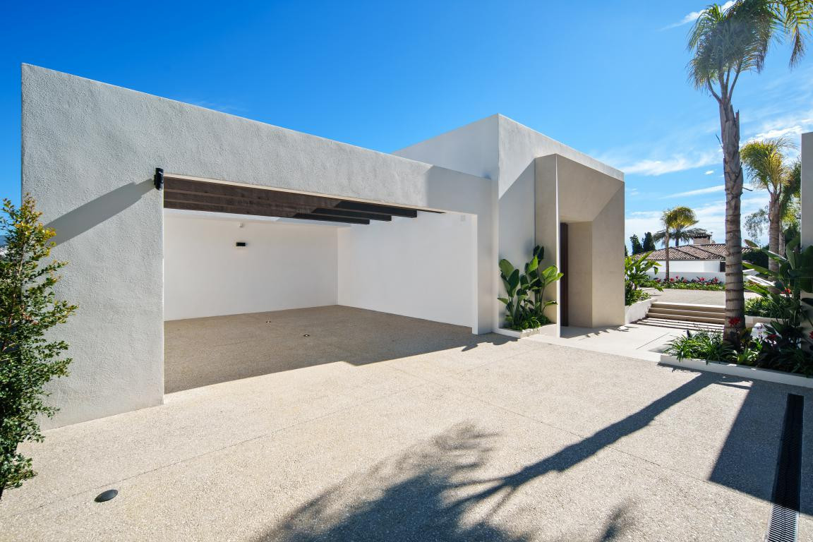 Huis te koop in Nueva Andalucía | 5 slaapkamers H5394577