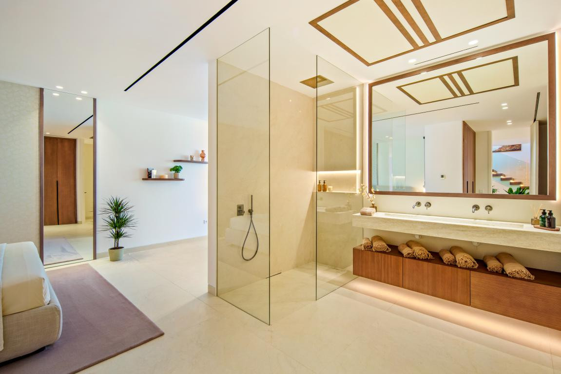 Huis te koop in Nueva Andalucía | 5 slaapkamers H5394577