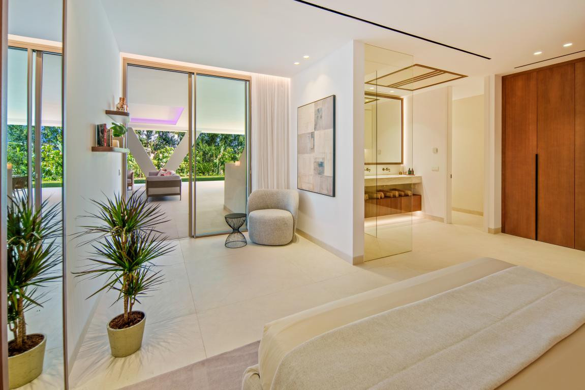Huis te koop in Nueva Andalucía | 5 slaapkamers H5394577