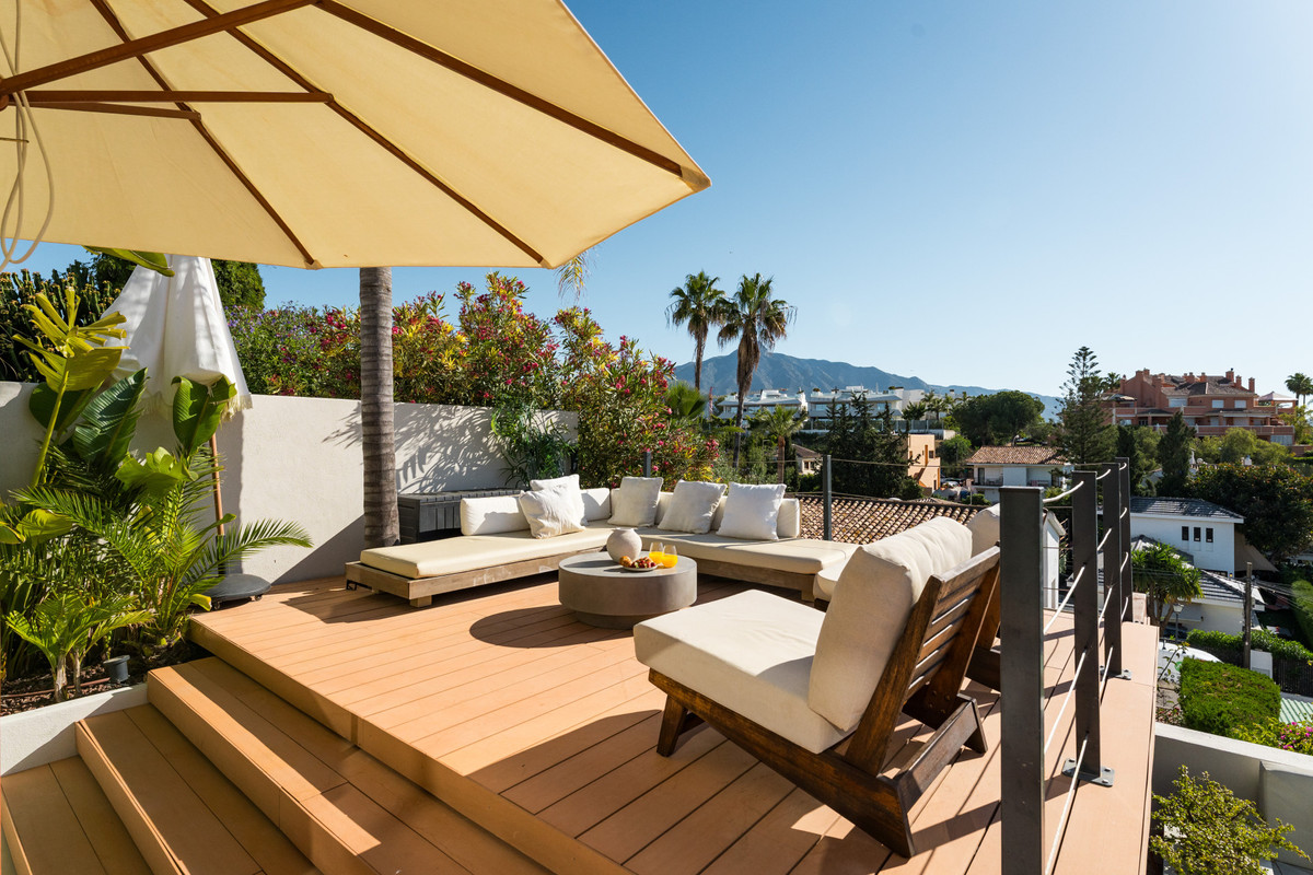 Huis te koop in Nueva Andalucía | 5 slaapkamers H5395627