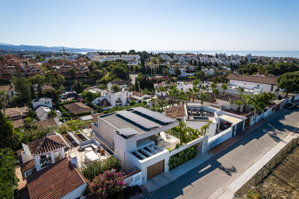 Huis te koop in Nueva Andalucía | 5 slaapkamers H5395627