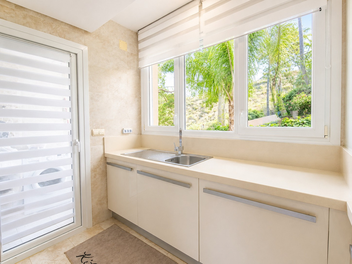 Huis te koop in Nueva Andalucía | 2 slaapkamers H5400259