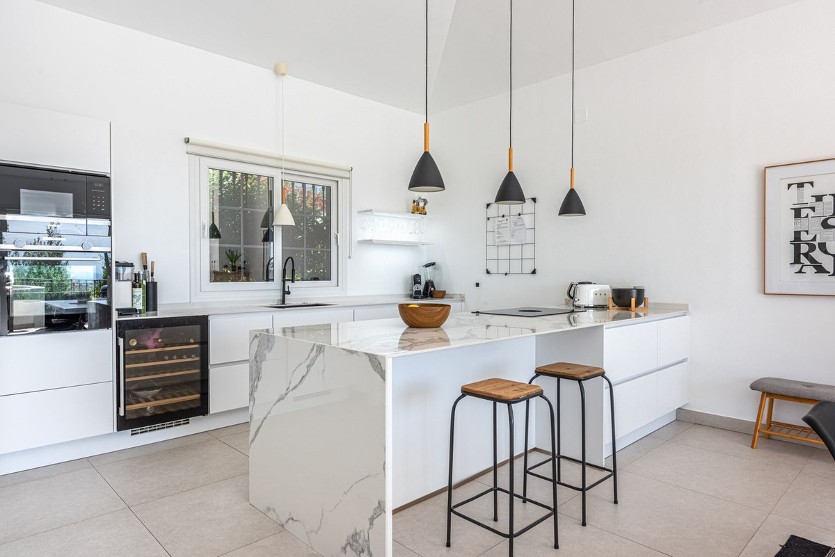 Huis te koop in Nueva Andalucía | 3 slaapkamers H5406196