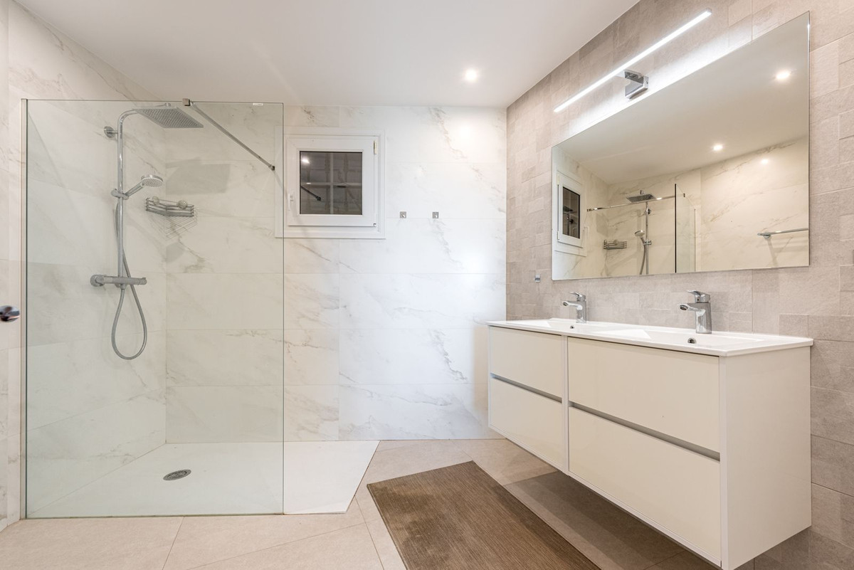 Huis te koop in Nueva Andalucía | 3 slaapkamers H5406196
