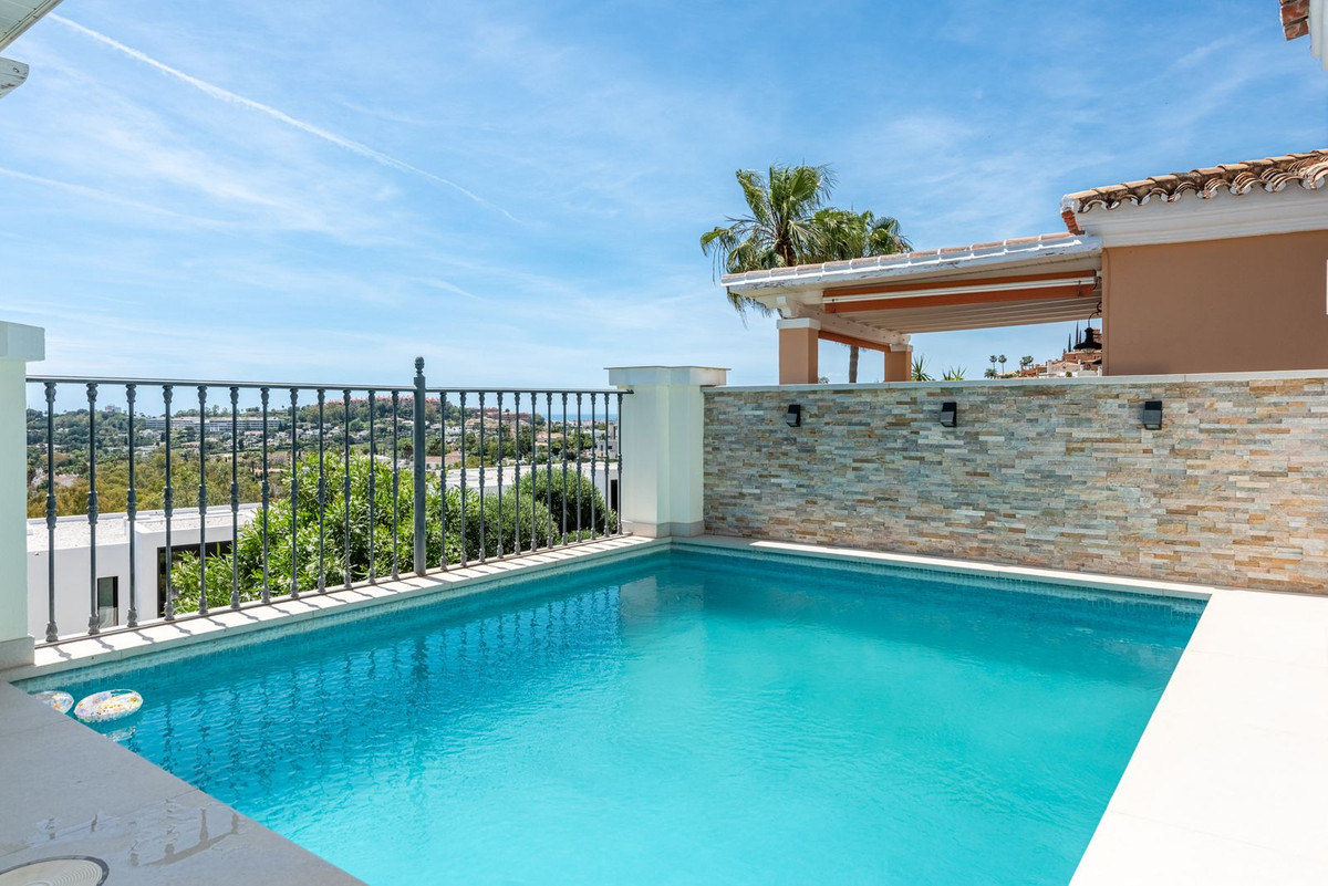 Huis te koop in Nueva Andalucía | 3 slaapkamers H5406196