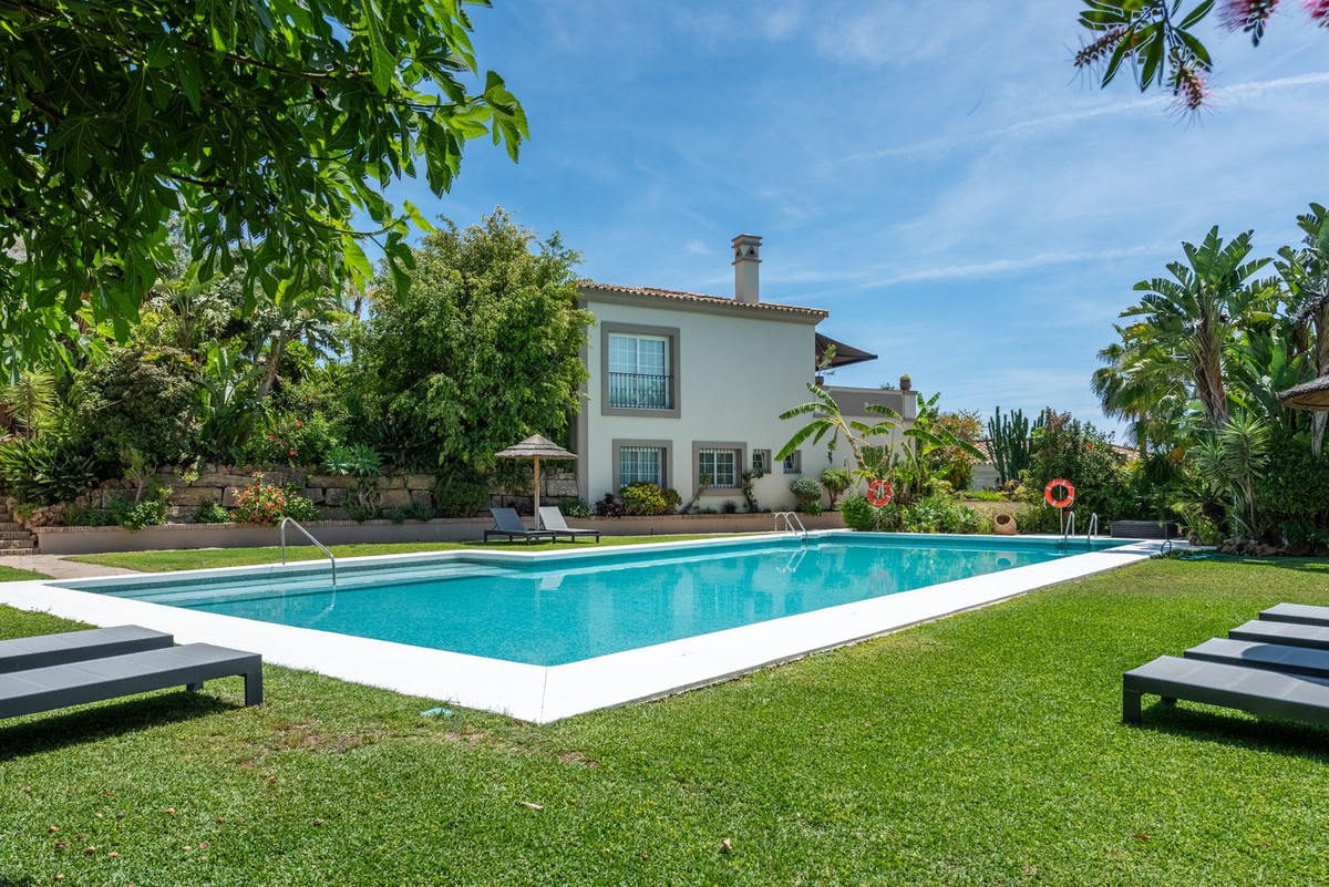 Huis te koop in Nueva Andalucía | 3 slaapkamers H5406196