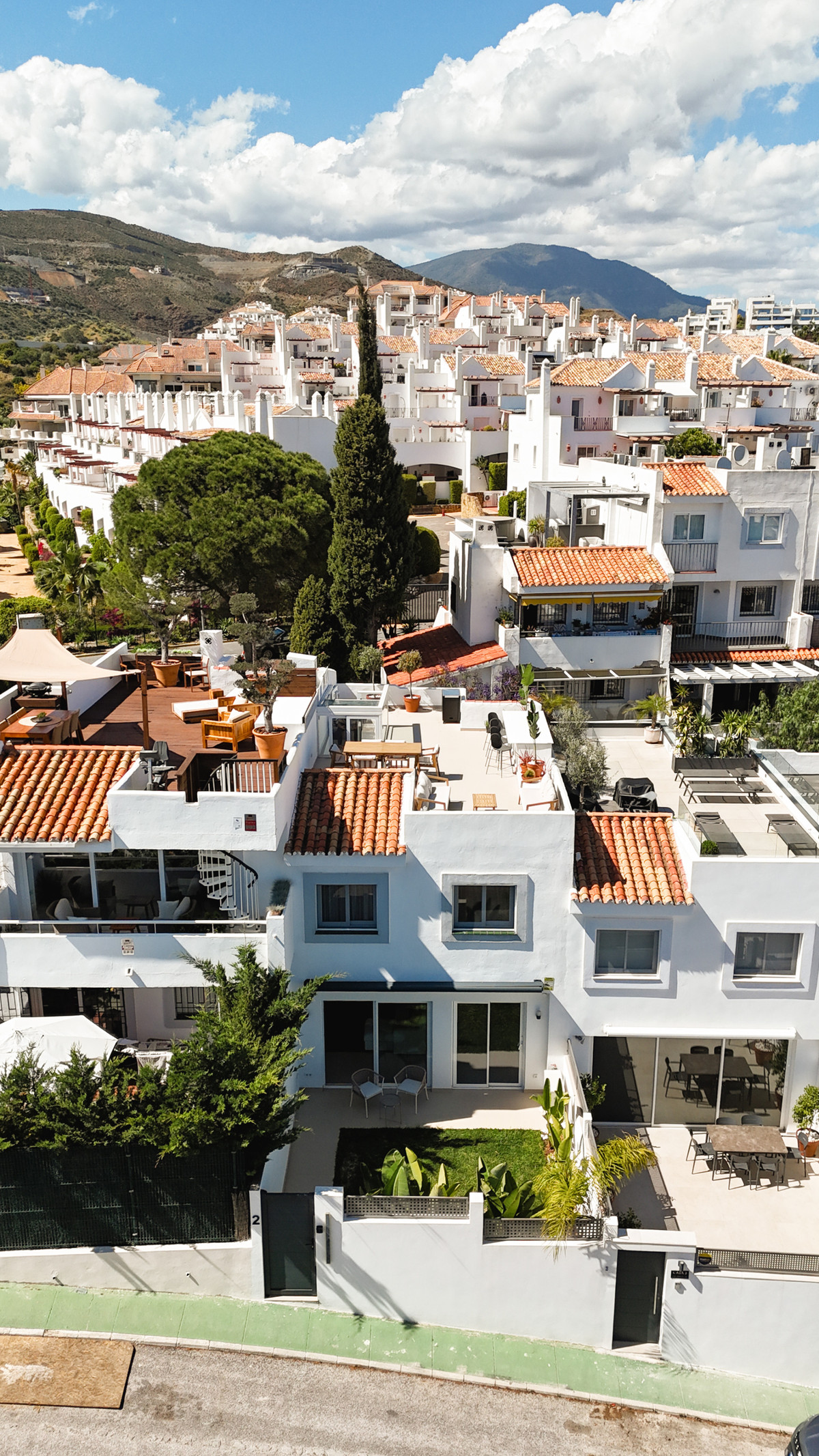 Huis te koop in Nueva Andalucía | 3 slaapkamers H5407603