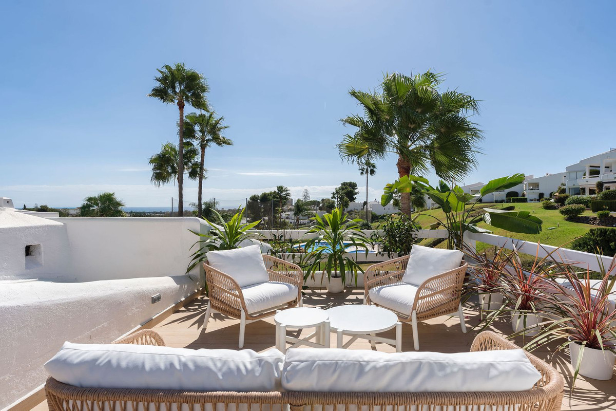 Bungalow te koop in Nueva Andalucía | 2 slaapkamers H5408032