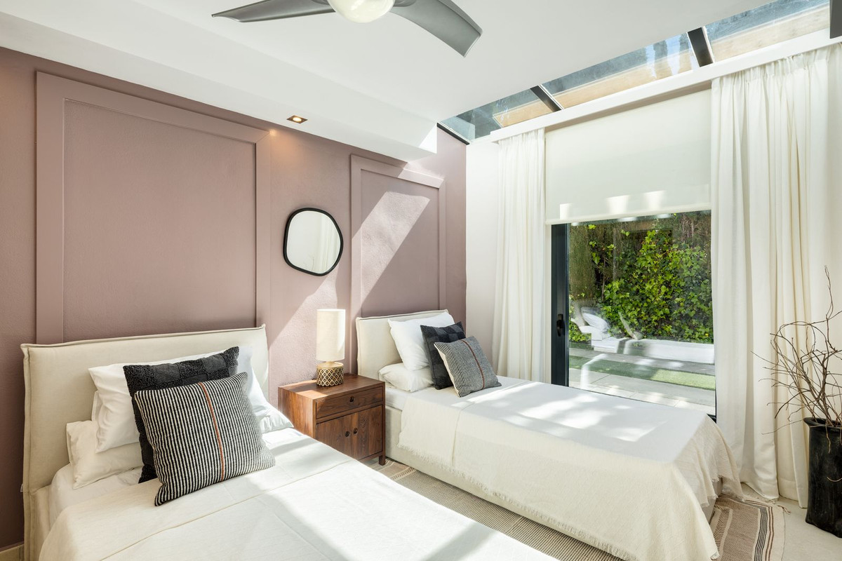 Huis te koop in Nueva Andalucía | 5 slaapkamers H5408068
