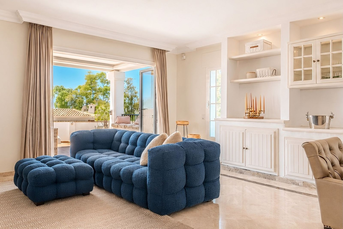 Huis te koop in Nueva Andalucía | 4 slaapkamers H5417878
