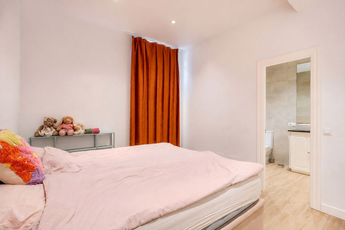 Huis te koop in Nueva Andalucía | 4 slaapkamers H5417878