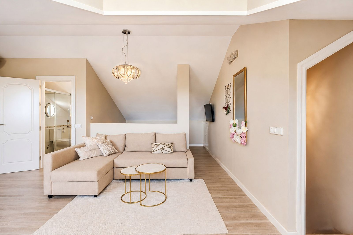 Huis te koop in Nueva Andalucía | 4 slaapkamers H5417878