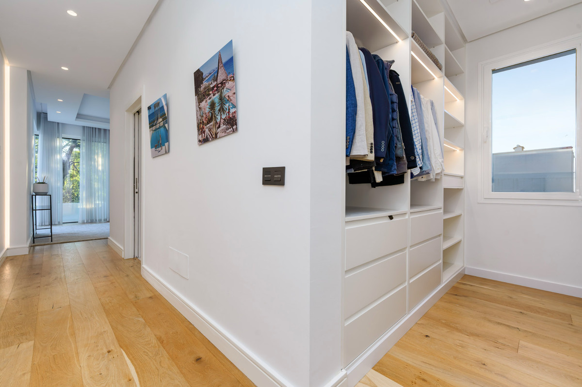 Property main view 46