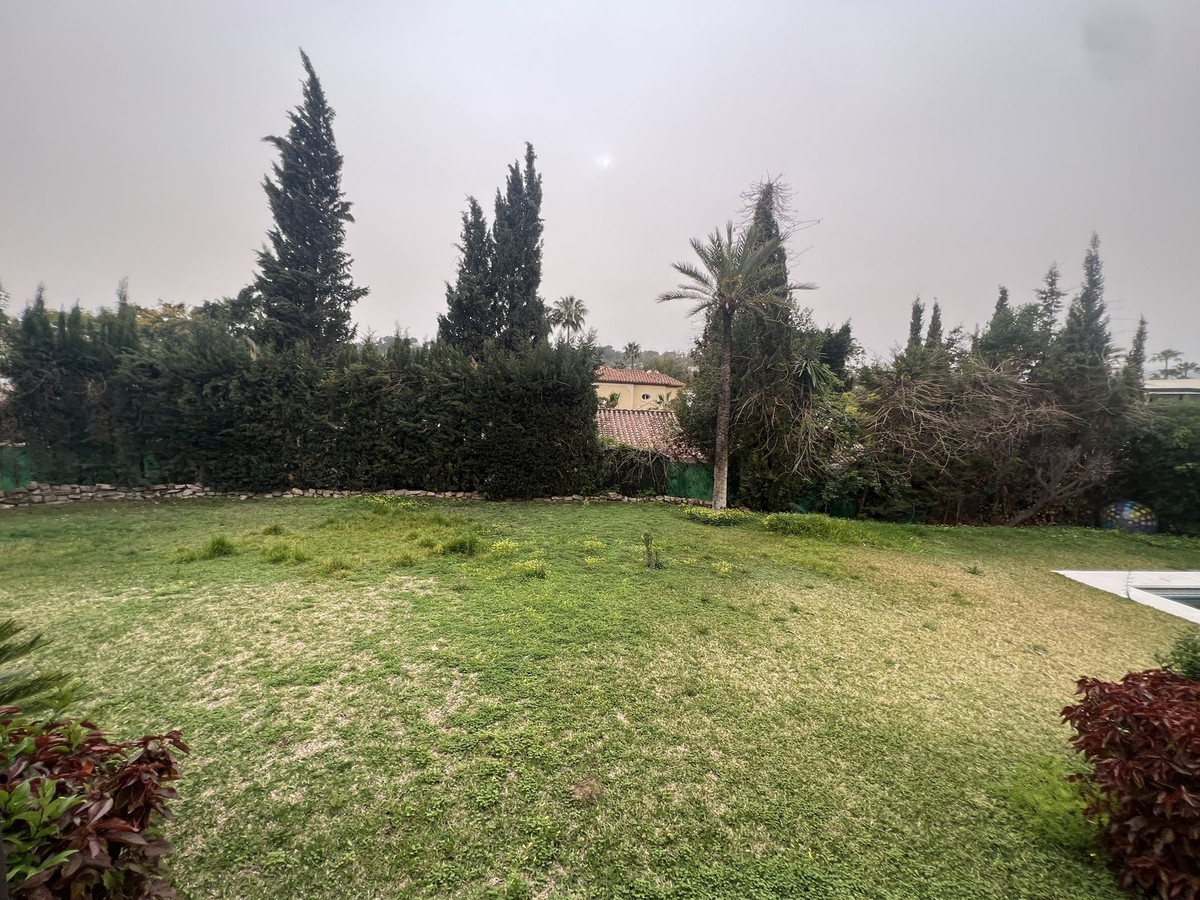 Grond te koop in Nueva Andalucía | 5 slaapkamers H5420143