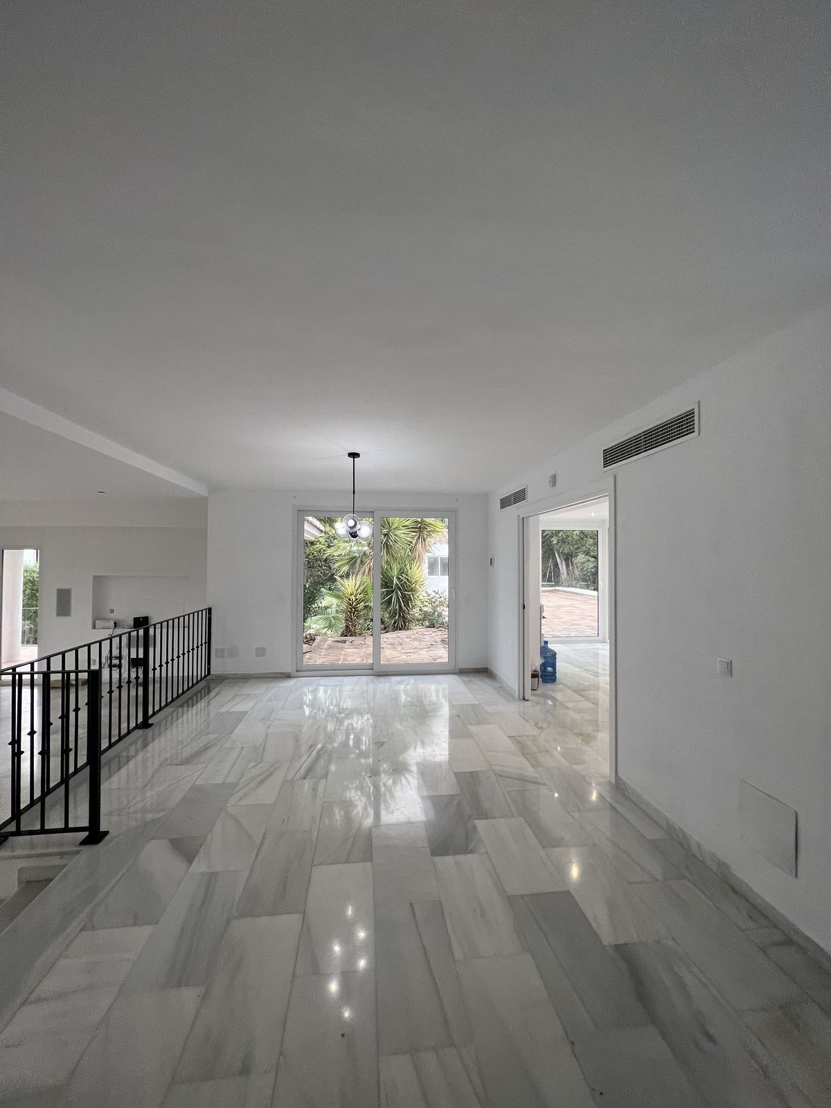 Grond te koop in Nueva Andalucía | 5 slaapkamers H5420143