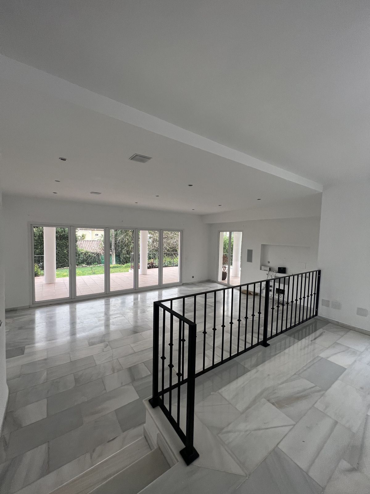 Grond te koop in Nueva Andalucía | 5 slaapkamers H5420143