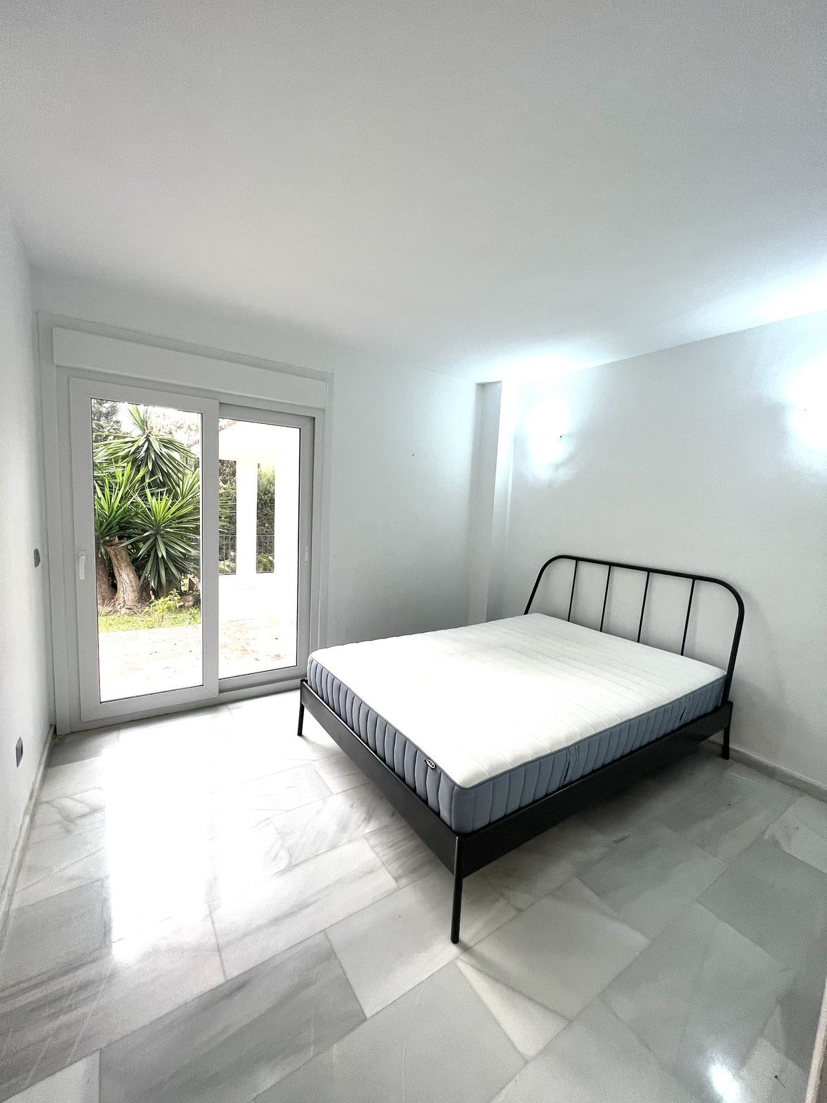 Grond te koop in Nueva Andalucía | 5 slaapkamers H5420143
