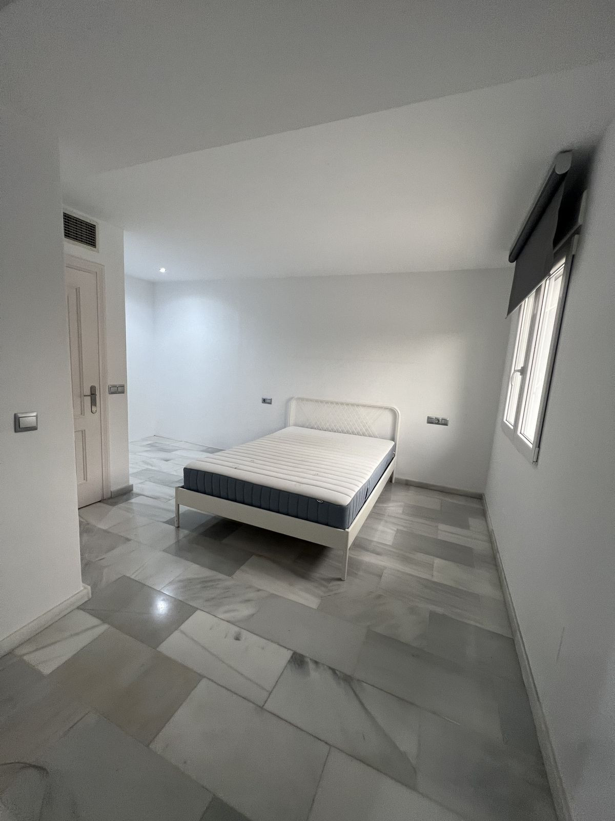 Grond te koop in Nueva Andalucía | 5 slaapkamers H5420143