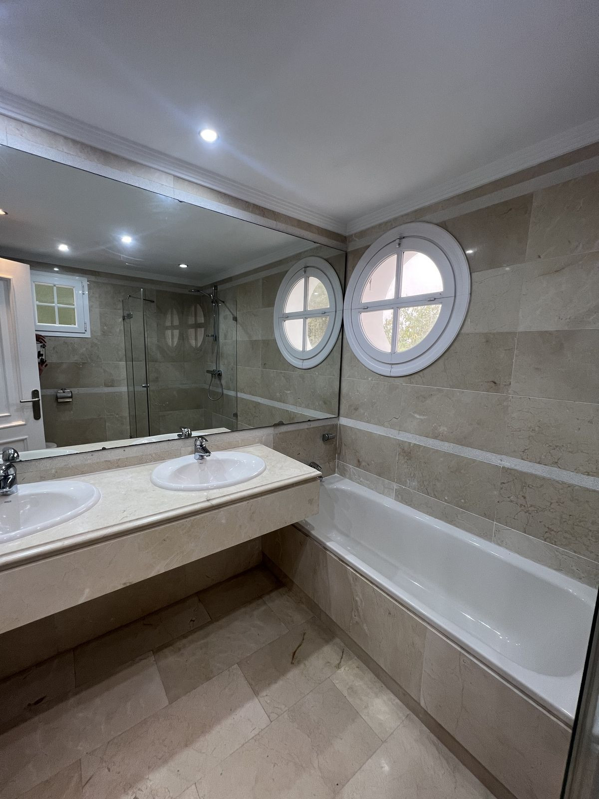Grond te koop in Nueva Andalucía | 5 slaapkamers H5420143