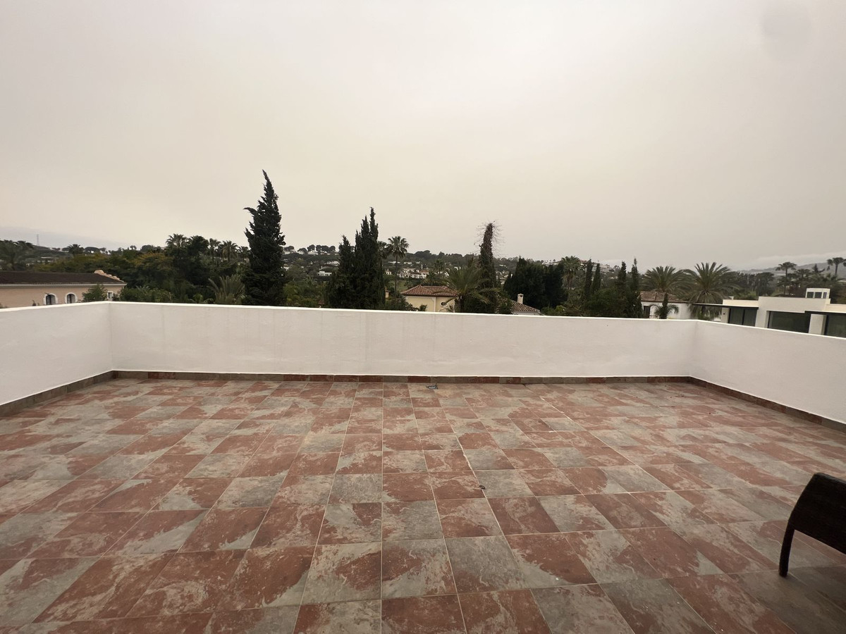 Grond te koop in Nueva Andalucía | 5 slaapkamers H5420143