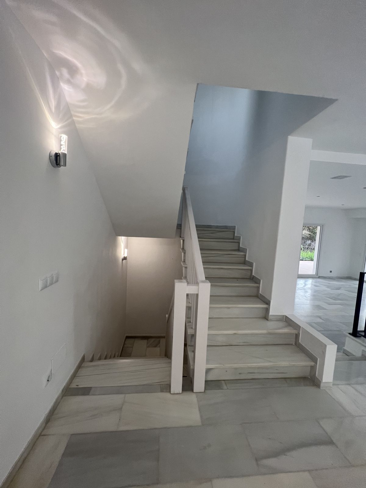 Grond te koop in Nueva Andalucía | 5 slaapkamers H5420143