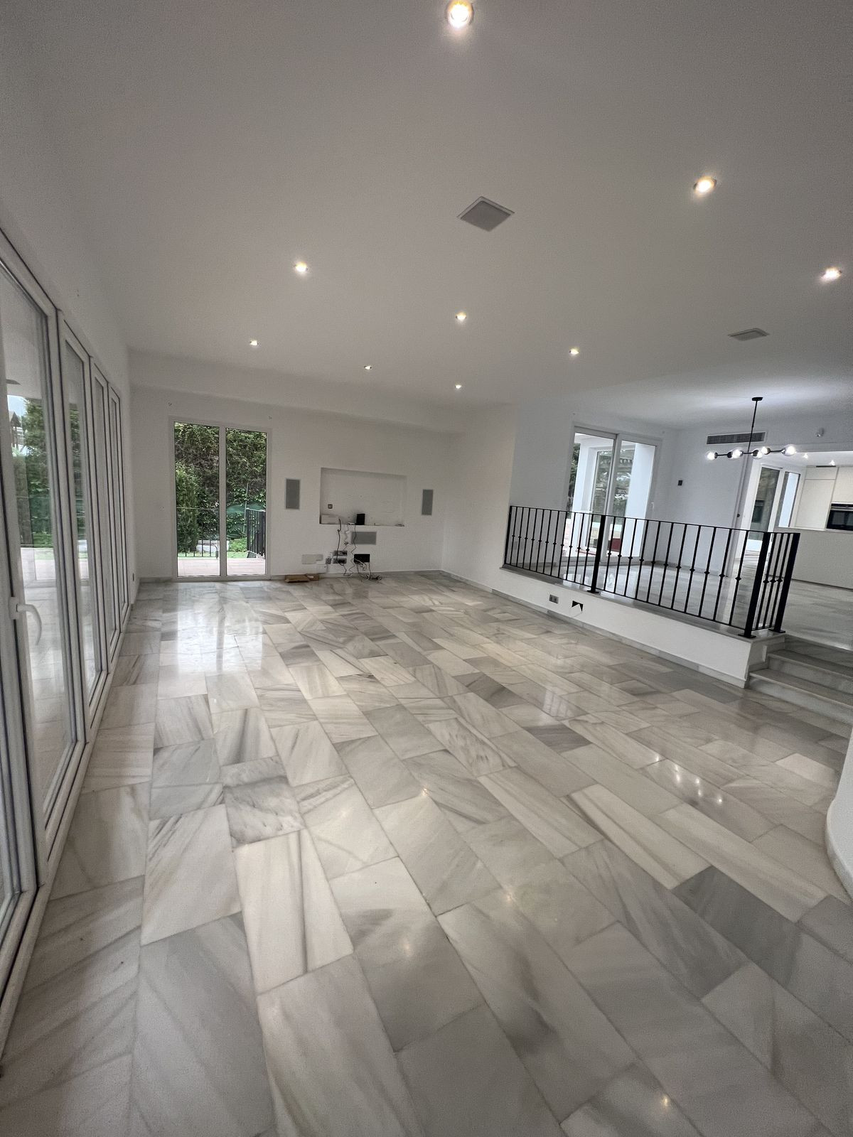 Grond te koop in Nueva Andalucía | 5 slaapkamers H5420143