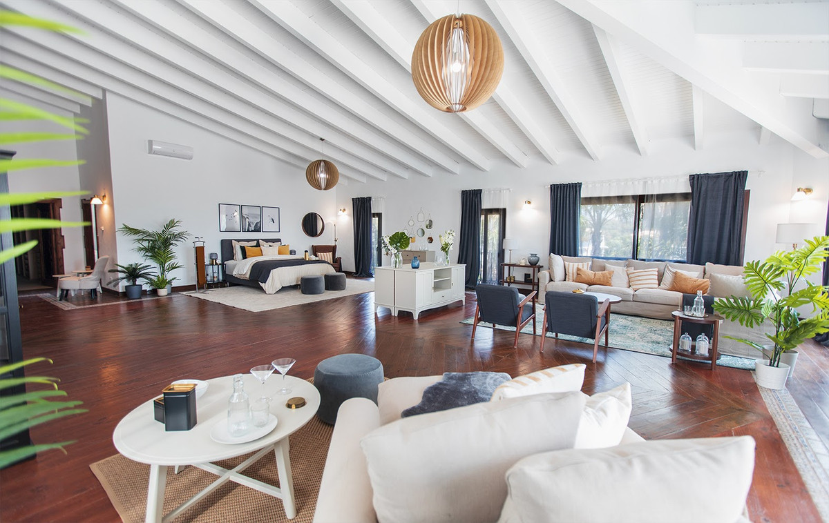 Huis te koop in Nueva Andalucía | 10 slaapkamers H5420308
