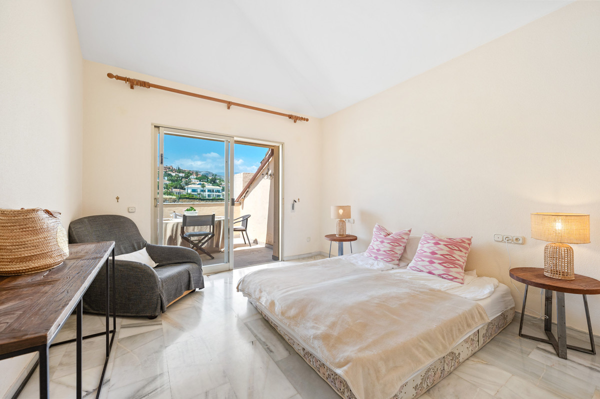 Appartement te koop in Nueva Andalucía | 3 slaapkamers H5420404