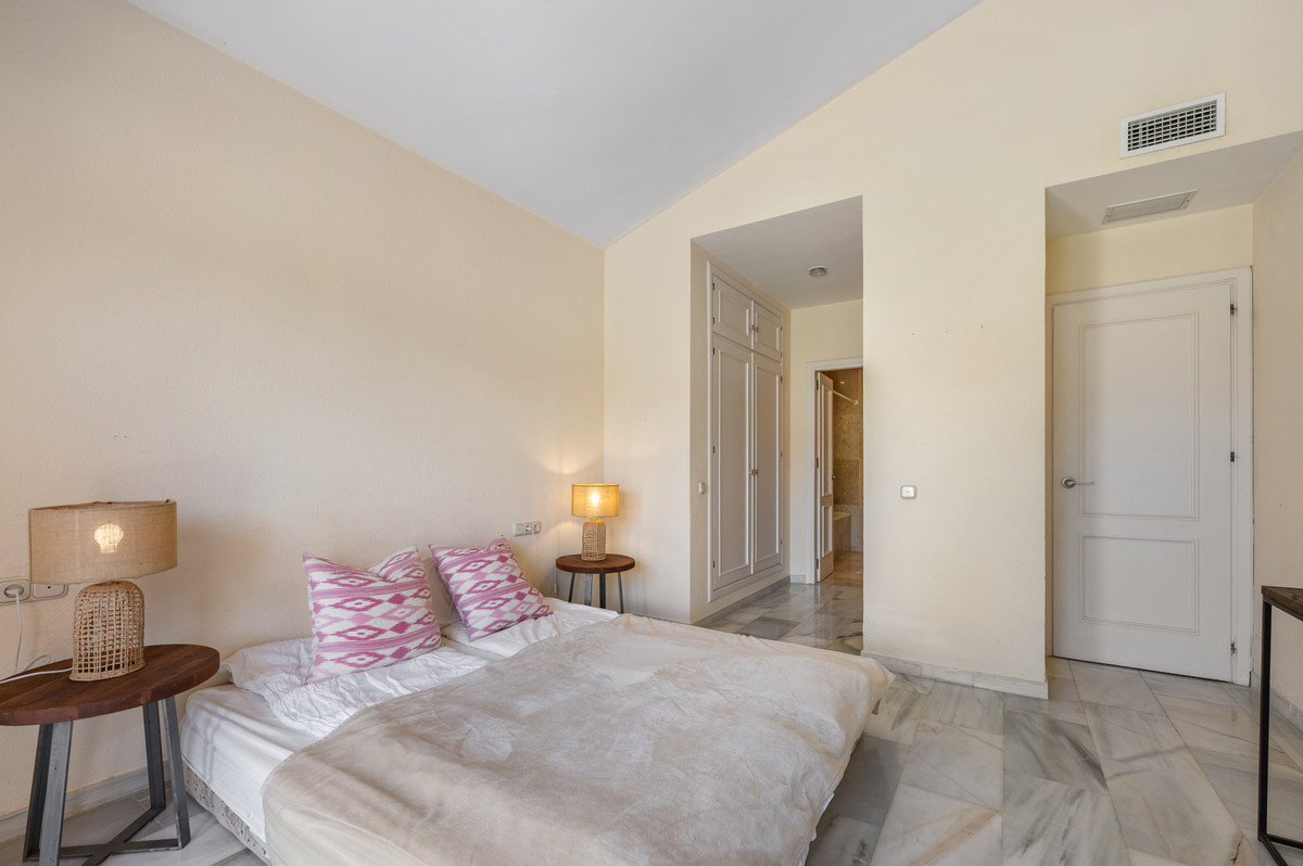 Appartement te koop in Nueva Andalucía | 3 slaapkamers H5420404