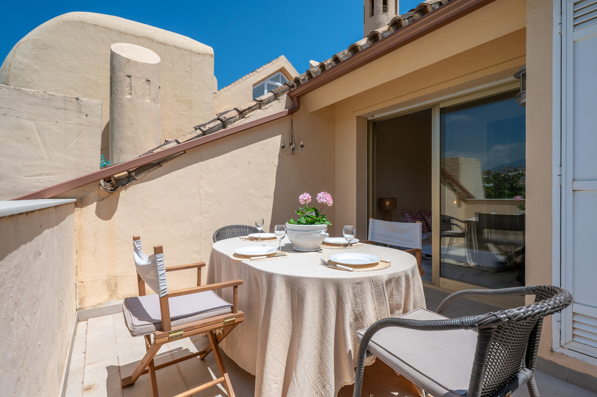 Appartement te koop in Nueva Andalucía | 3 slaapkamers H5420404