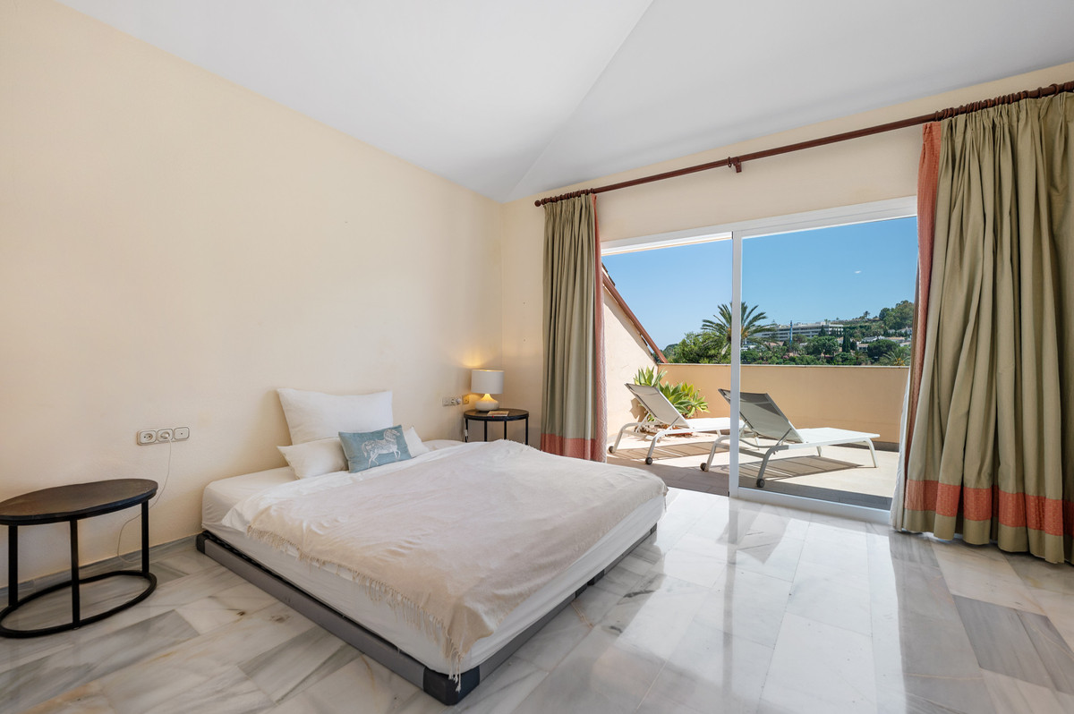 Appartement te koop in Nueva Andalucía | 3 slaapkamers H5420404