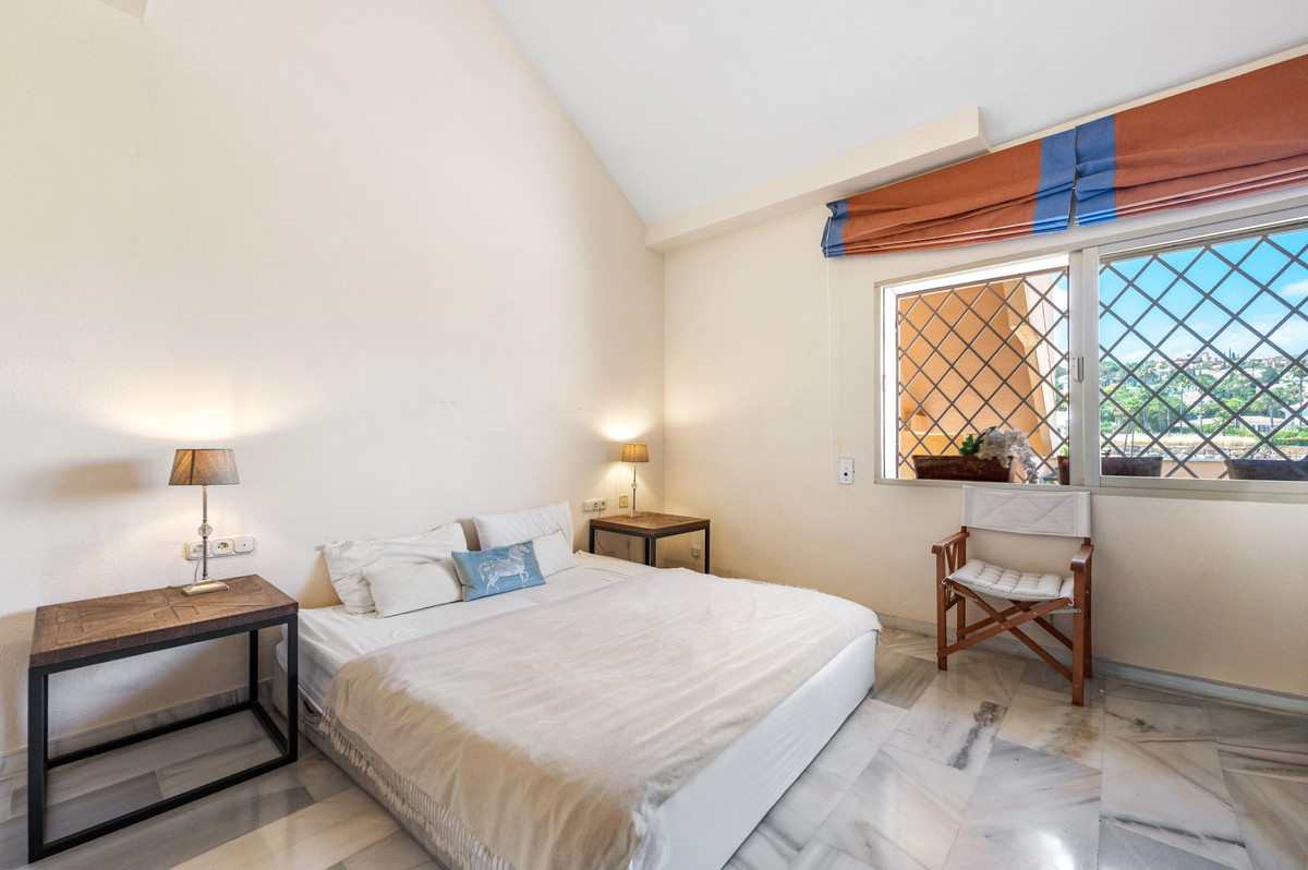 Appartement te koop in Nueva Andalucía | 3 slaapkamers H5420404