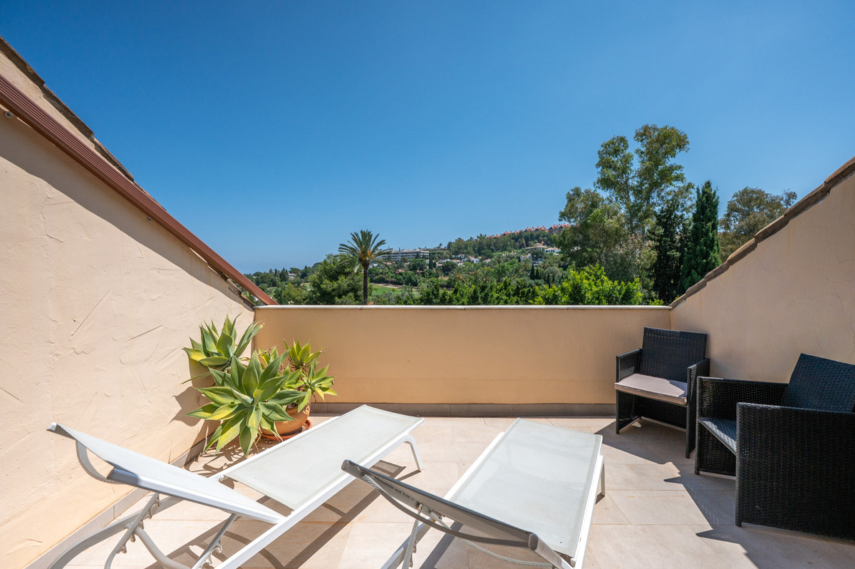 Appartement te koop in Nueva Andalucía | 3 slaapkamers H5420404