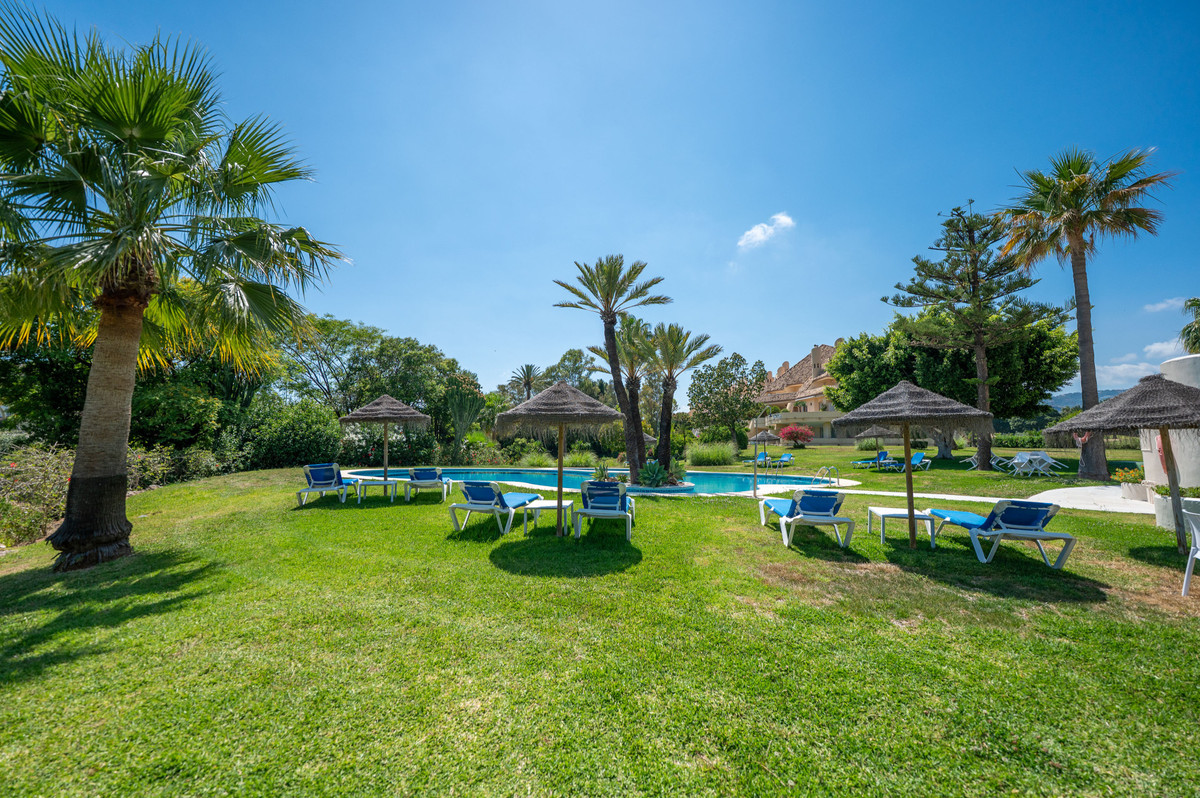 Appartement te koop in Nueva Andalucía | 3 slaapkamers H5420404