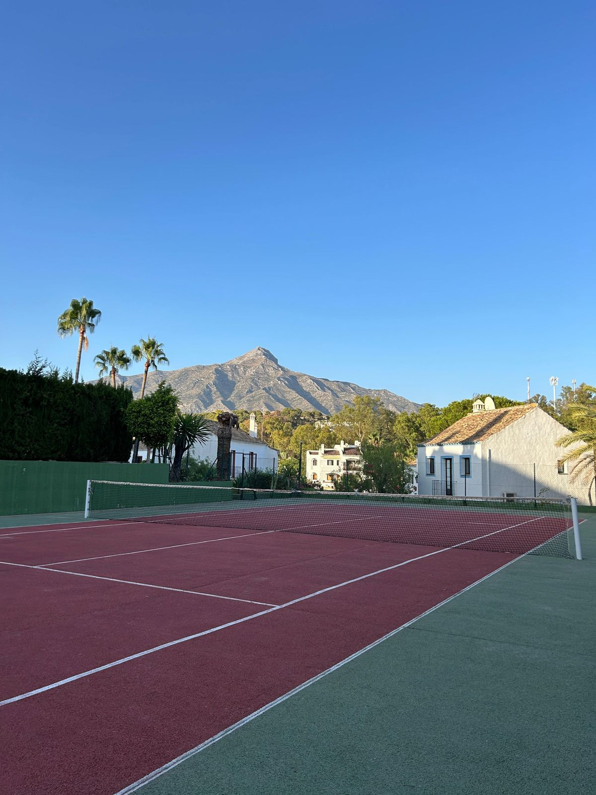 Huis te koop in Nueva Andalucía | 2 slaapkamers H5420968