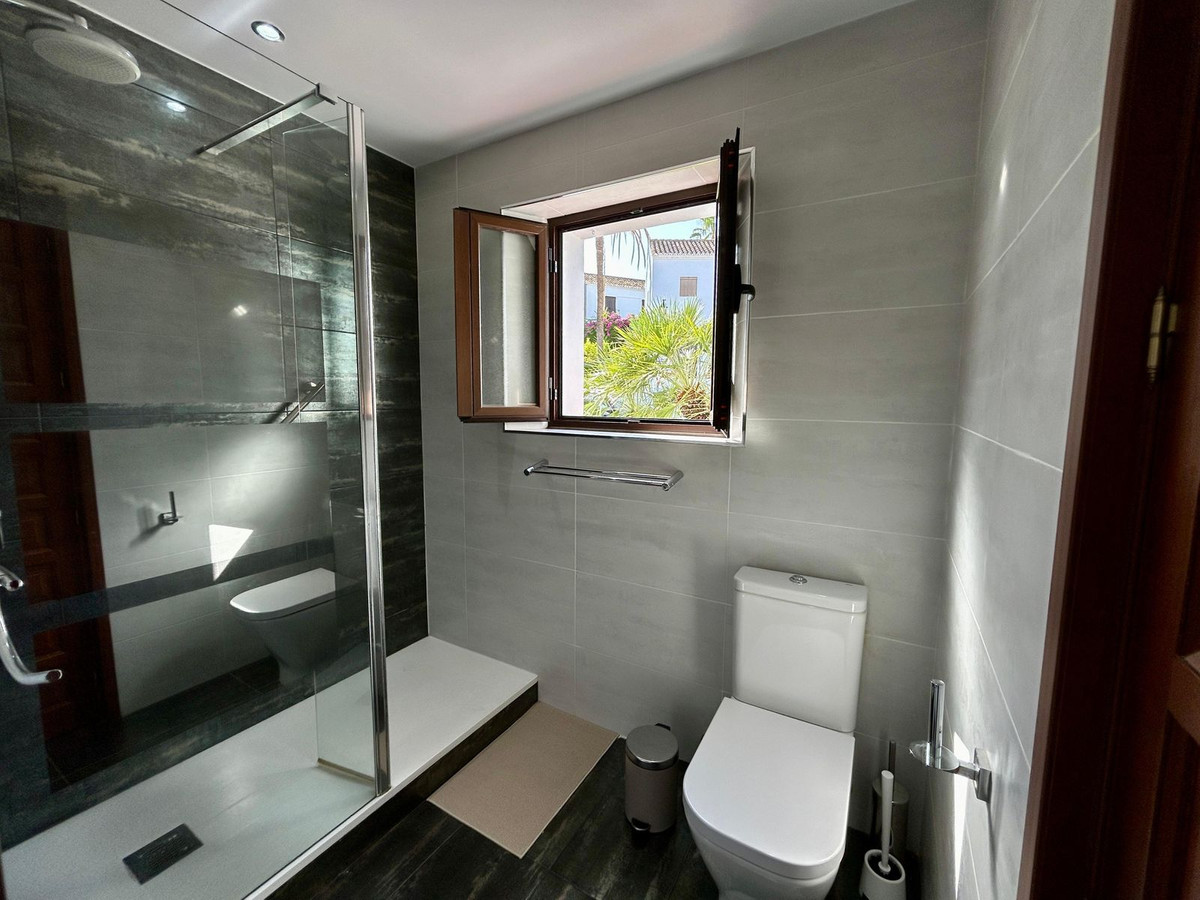 Huis te koop in Nueva Andalucía | 2 slaapkamers H5420968