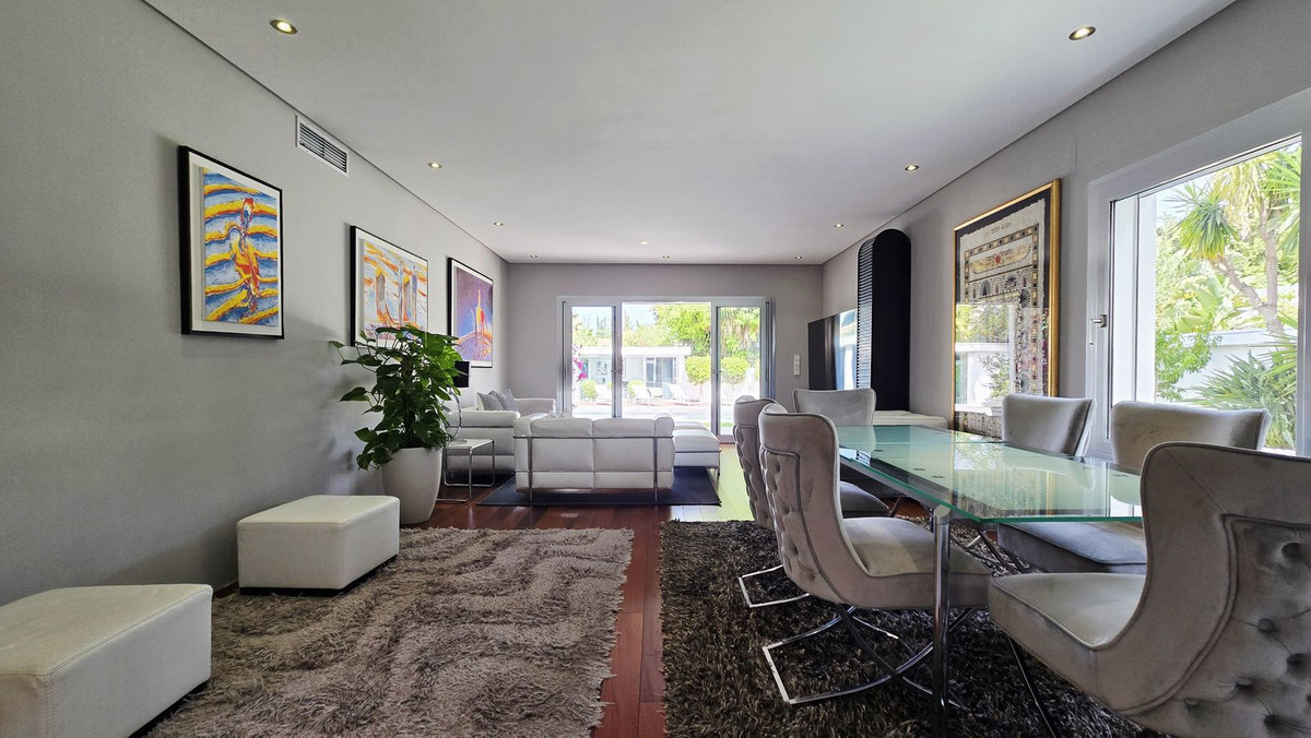 Huis te koop in Nueva Andalucía | 5 slaapkamers H5421925