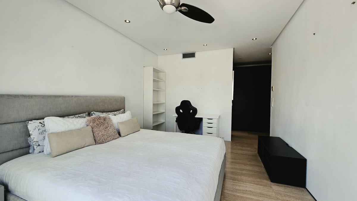 Huis te koop in Nueva Andalucía | 5 slaapkamers H5421925