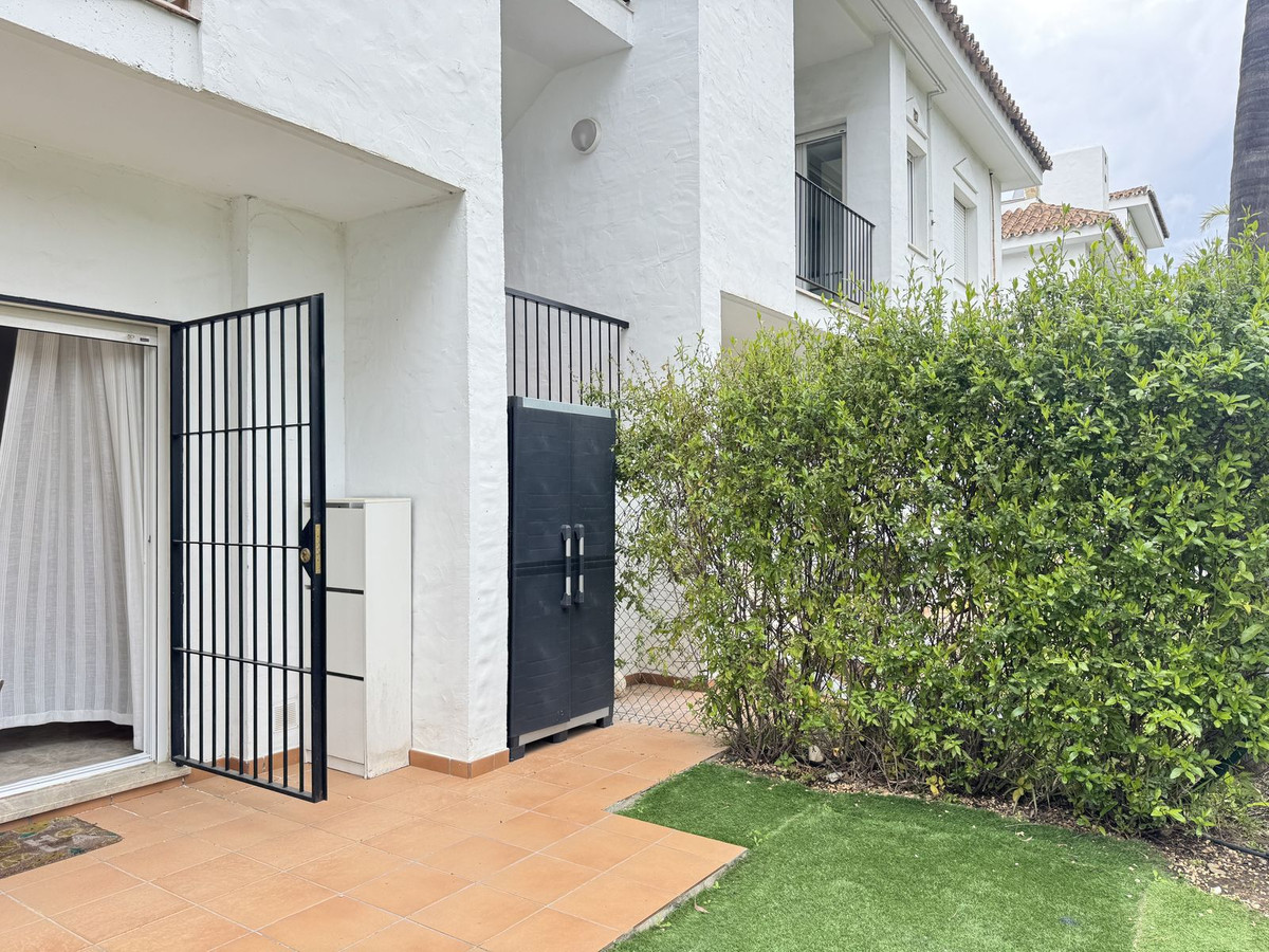 Appartement te koop in Nueva Andalucía | 2 slaapkamers H5422447