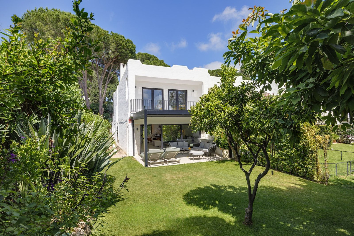 Huis te koop in Nueva Andalucía | 3 slaapkamers H5423362